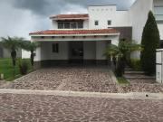 CASA AMUEBLADA EN RENTA EN LA CAMPIÑA DE GRAN JARDIN