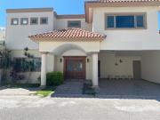 CASA AMUEBLADA EN RENTA, FRACC. RINCÓN SAN ÁNGEL,...