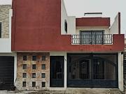 Casa amueblada en renta Fraccionamiento Villa las...