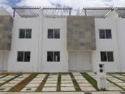 Casa Amueblada en Renta Modelo Santiago | Residencial...