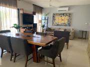 Casa amueblada en renta o venta en Residencial Alura