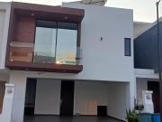 Casa amueblada en renta Real Campestre Vhsa