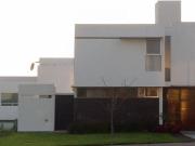 Casa amueblada en renta Residencial El Refugio