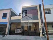 CASA AMUEBLADA EN VENTA CUMBRES