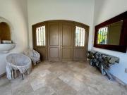 CASA AMUEBLADA EN VENTA EN COSTA DE ORO | ARLETTE FLORES