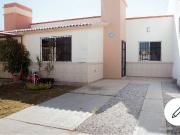 CASA AMUEBLADA RENTA EN VIÑEDOS 1 PLANTA