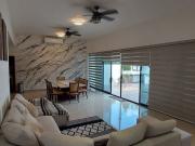 CASA Amueblada UNA PLANTA,3 Rec y paneles solares