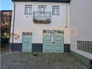 Casa Antiga Antiga com lagares e pequena casa de habitação