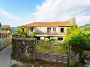 Casa Antiga, em estado de Ruína, para Venda, em Riba de...