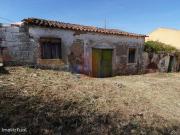 Casa Antiga para restauro com terreno