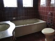 Casa apara alugar com 3 quartos e piscina no Jardim Leonor