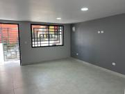 CASA APARTAMENTO EN EL BARRIO MIRAFLORES