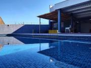 Casa, área de lazer com 3 banheiros à venda, 200 m² por...