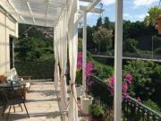 casa arredata con terrazzo Centro