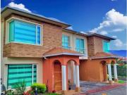 Casa Arriendo conjunto, Piscina. Intervalles Cumbaya Tumbaco