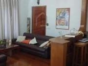 Casa Assobrada à venda com 276 metros 4 dormitórios...