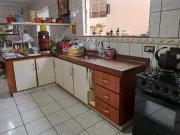 Casa Assobradada de 270 m² com 2 moradias, Jardim Santo...