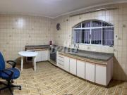 Casa assobradada para comprar com 3 quartos, 380m²