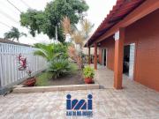 Casa averbada na faixa do mar Praia de Leste