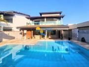 Casa beira mar com lazer — Pitangueiras — Guarujá