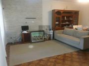 CASA BELISSIMA COM 3 DORMS,JARDIM E VAGAS DE AUTOS