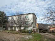 Casa Bi Trifamiliare in Vendita a Grezzana Rosaro
