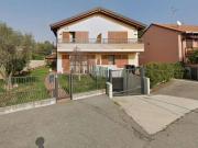 Casa Bi Trifamiliare in Vendita a Monza Via Don Giovanni...