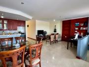 Casa bifamiliar de dos pisos en venta Barrio Bizerta...
