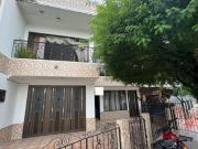 Casa bifamiliar de dos pisos en venta Barrio Zamorano...