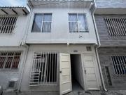 CASA BIFAMILIAR EN VENTA, CRISTOBAL COLON, SUR, CALI