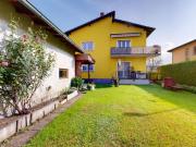 Casa bifamiliare a Quartino Ideale per famiglie e amanti...