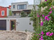 Casa BK, Espacios amplios y luz natural envolvente