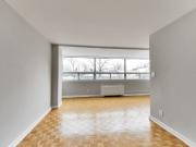 Casa Blanca 1 Bedroom Apartment for Rent at 630 Roselawn...