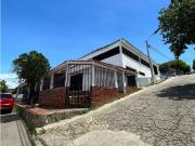 Casa Bodega Villa Rosario