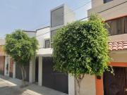 CASA BONITA EN XOCHIMILCO DE REMATE BANCARIO