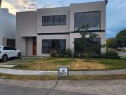 Casa Bosques Santa Anita Coto Arbolada Tlajomulco $...