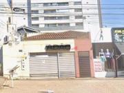 Casa Bueno, próximo Goiânia Shopping Casa de Rua com 3...