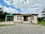 CASA + CABAÑA CON 2 PISCINAS