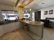 Casa com 3 quartos e 300 m² à venda em Cachoeira do Vale