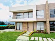 Casa Campestre de Lujo, 2 pisos, PARA ESTRENAR en Chia!