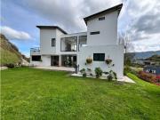 Casa Campestre de Lujo en Venta – Loma del Escobero,...