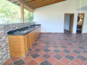 Casa Campestre EN ARRIENDO EN Envigado EN Las Antillas...
