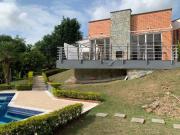 casa campestre en arriendo/venta en cerritos. Cod V18263