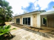 Casa campestre en Cereté: Área de 1187 m2, zona amplia y...