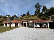 Casa Campestre en Condominio El Carmen de Viboral