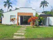 Casa campestre en condominio para arriendo en Cerritos,...