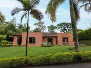 Casa campestre en condominio para arriendo en Cerritos,...