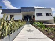 Casa campestre en condominio para la venta en cerritos...