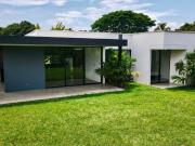 Casa campestre en condominio para la venta en Cerritos,...