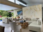 Casa campestre en conjunto cerrado en venta sector...